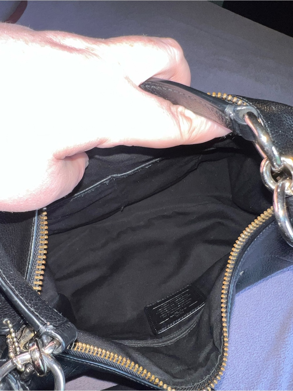 Authentic Coach Large Harley Hobo Bag in Black Pebbled Leather - Picture 12 of 15